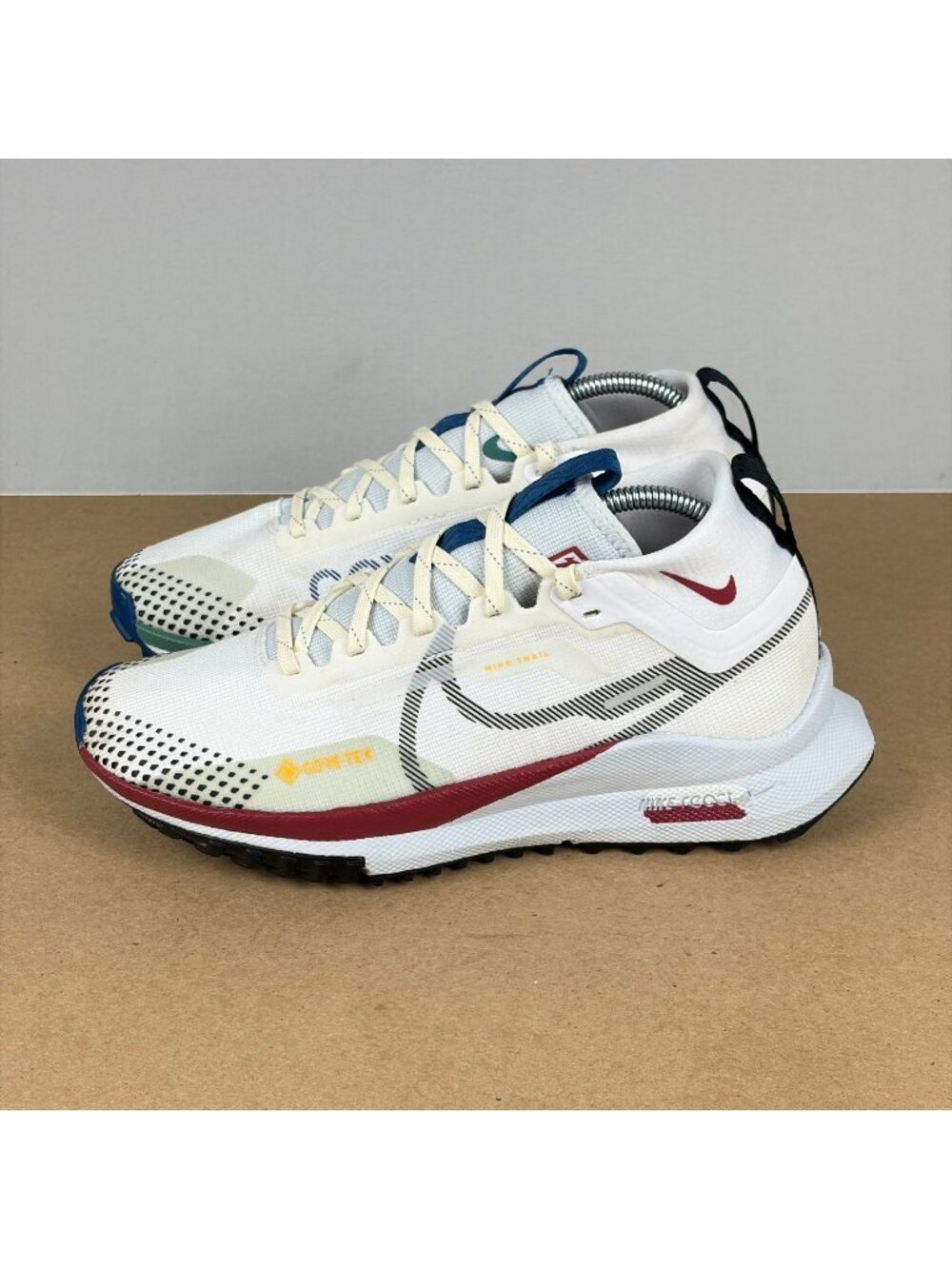 Nike React Pegasus Trail 4 Athletic Shoes Womens 6.5 White Green Cedar Lace Up